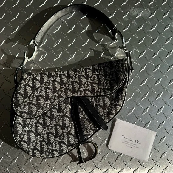 Dior Vintage Oblique Saddle Bag in Black - Picture 9 of 9